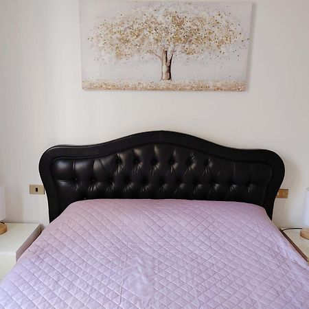 Mazzini Apartment - The V Collection Turate Ngoại thất bức ảnh