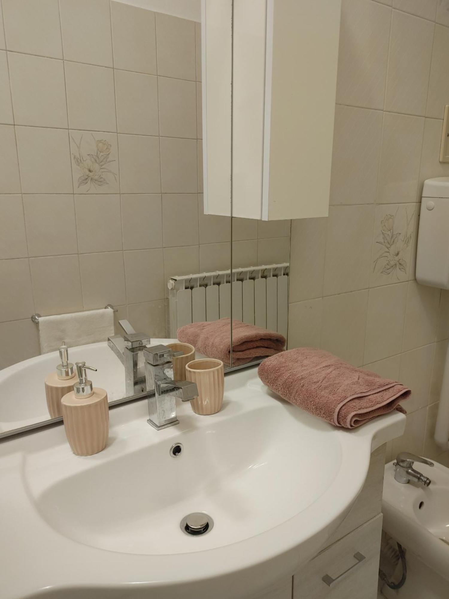 Mazzini Apartment - The V Collection Turate Ngoại thất bức ảnh